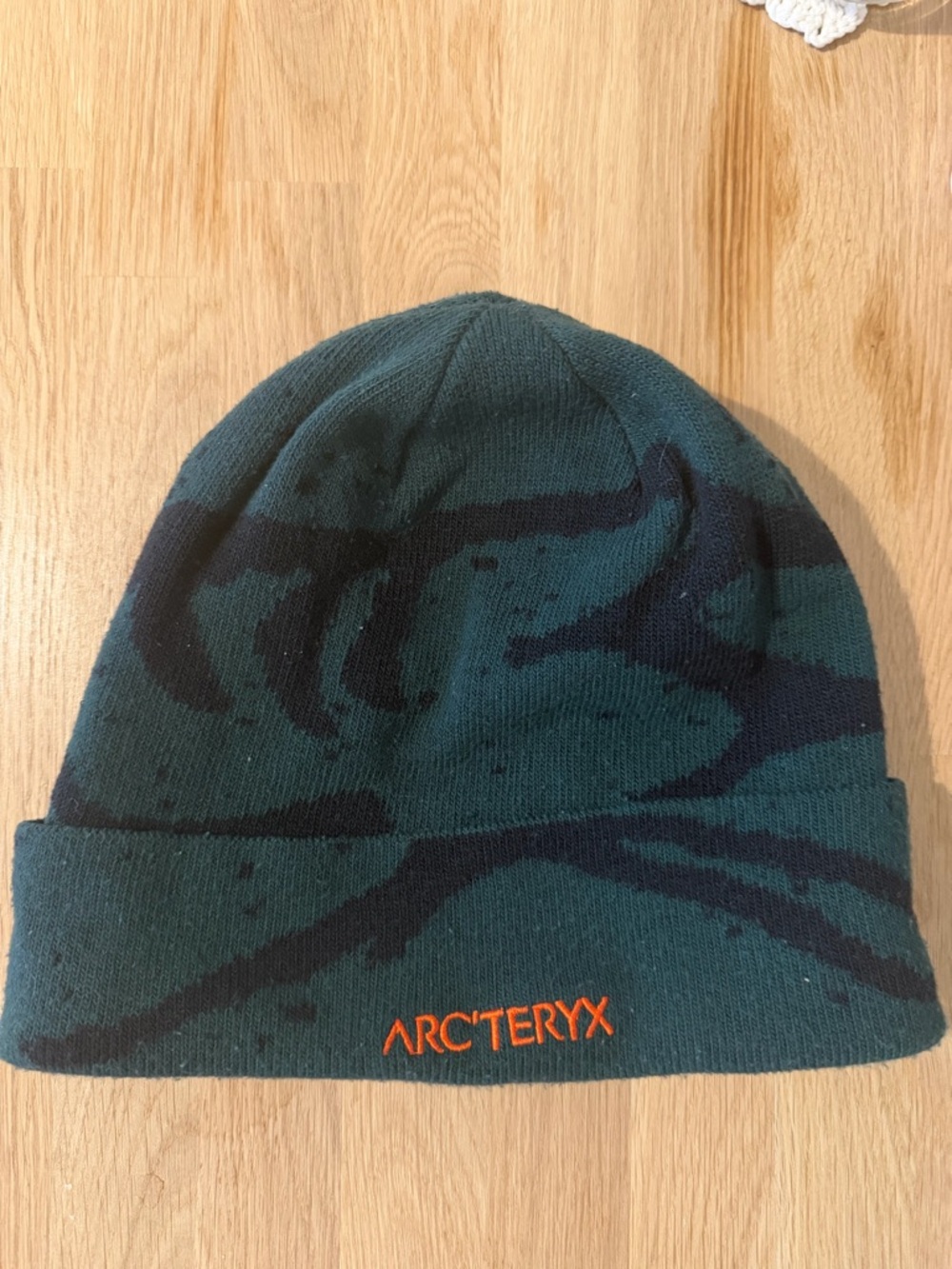 Arc'teryx Grotto Toque - Picture 4 of 5
